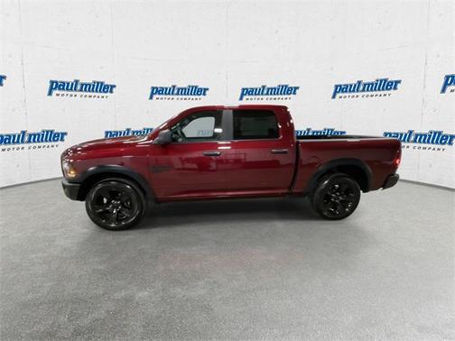 2024 RAM 1500 Classic Warlock Crew Cab 4x4 5'7' Box