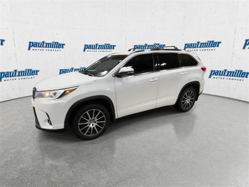 2018 Toyota Highlander SE