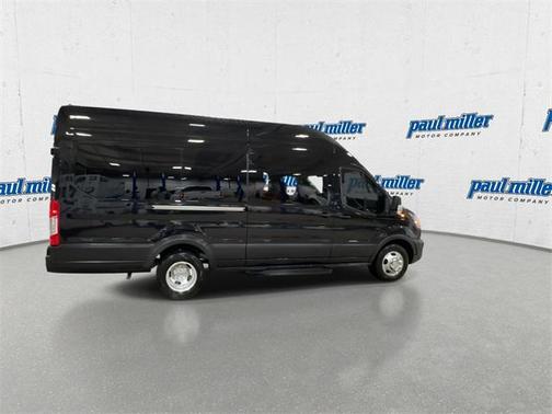 2025 Ford Transit-350 XLT