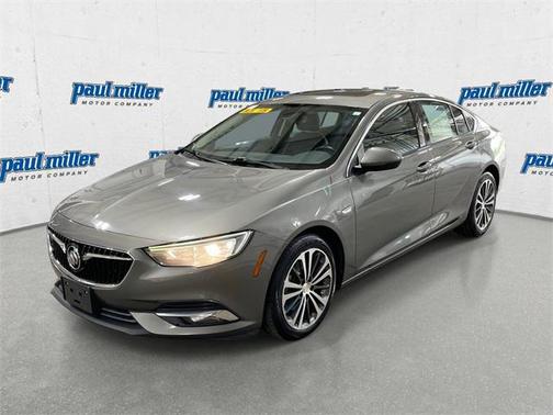 2018 Buick Regal Sportback Preferred II