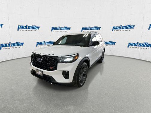 STAR WHITE MET TRI-COAT 2026 Ford Explorer ST