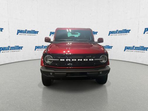 RUBY RED MET TNTD CLEARCOAT 2026 Ford Bronco Outer Banks