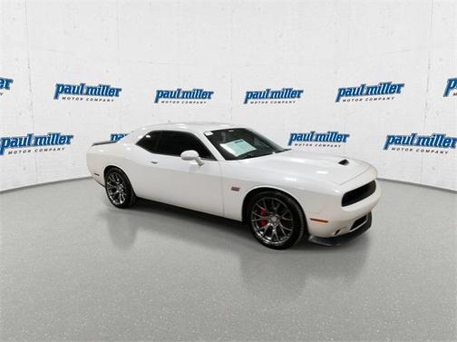2016 Dodge Challenger SRT 392