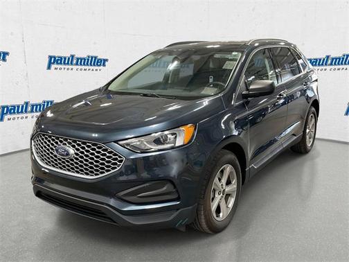 2023 Ford Edge SE