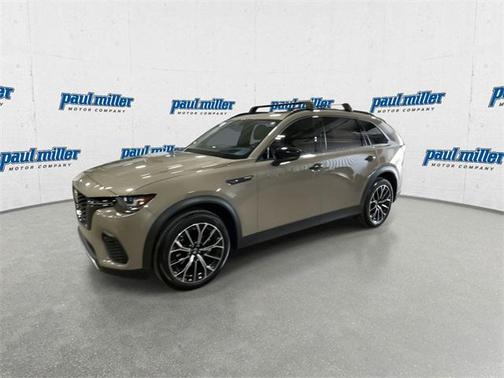 2025 Mazda CX-70 PHEV Premium Package