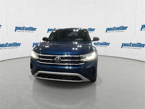 2020 Volkswagen Atlas Cross Sport 2.0T SE w/Technology 4MOTION