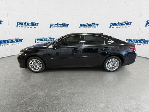 2015 Lexus ES 350 Base