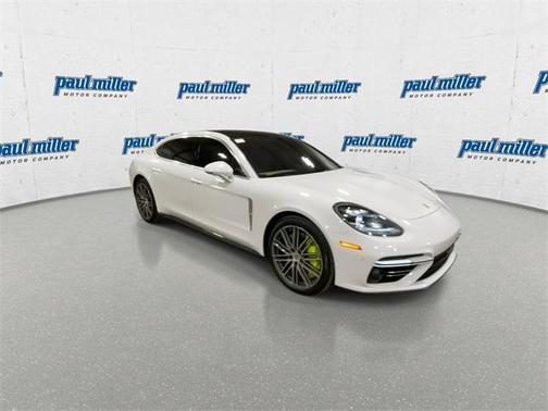 2018 Porsche Panamera Turbo Executive