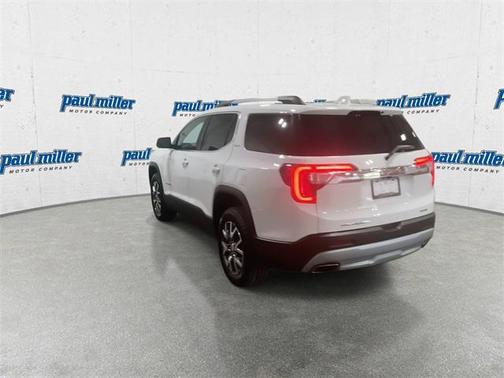 2023 GMC Acadia AWD SLT