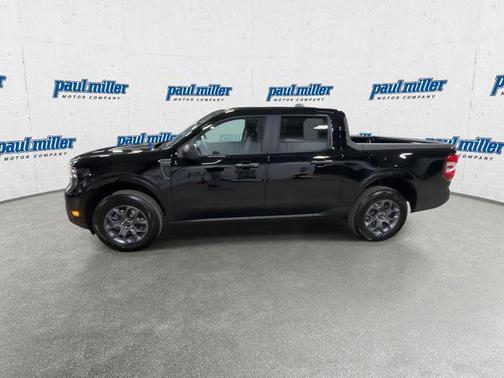 SHADOW BLACK 2026 Ford Maverick XLT