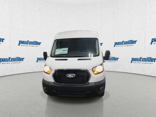 OXFORD WHITE 2026 Ford Transit-250 Base
