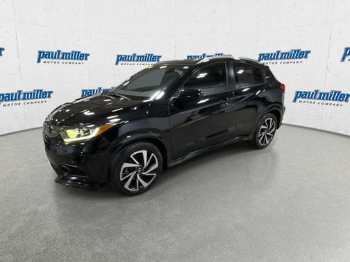 Crystal Black Pearl 2019 Honda HR-V Sport