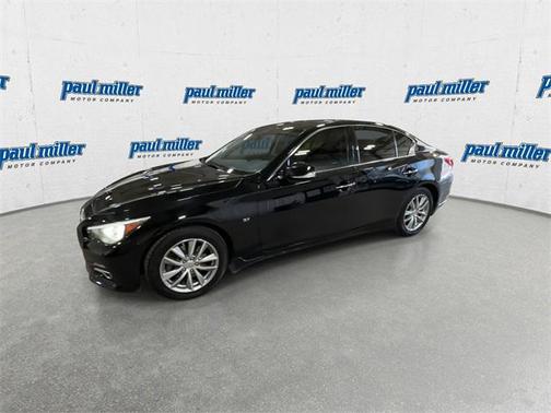 2014 INFINITI Q50 Premium