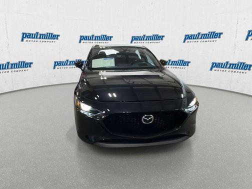 Jet Black Mica 2022 Mazda Mazda3 FWD w/Premium Package