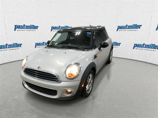 2013 MINI Hardtop Cooper