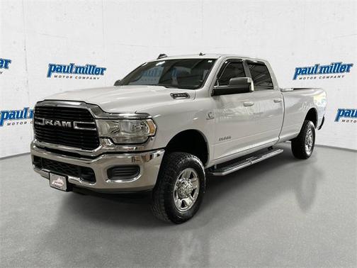 2021 RAM 3500 Big Horn Crew Cab 4x4 8' Box