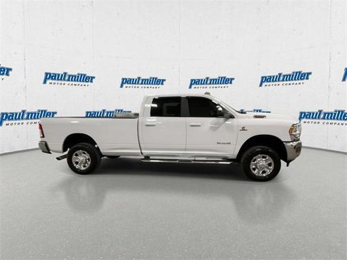 2021 RAM 3500 Big Horn Crew Cab 4x4 8' Box