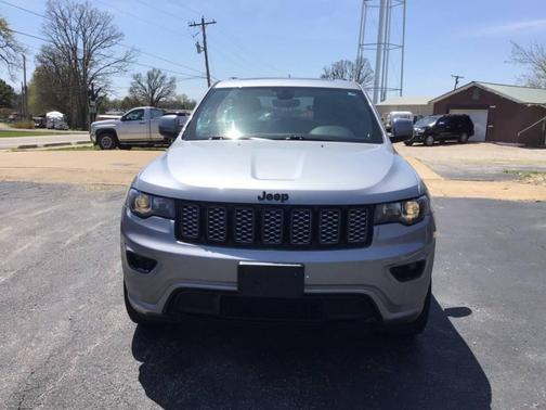 2018 Jeep Grand Cherokee Laredo E