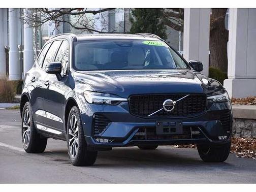 2023 Volvo XC60 Plus
