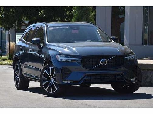 2025 Volvo XC60 Plus