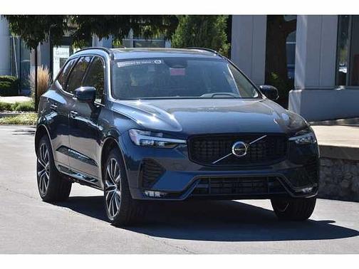 2025 Volvo XC60 Plus