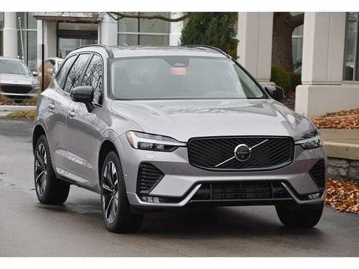 2026 Volvo XC60 Plus