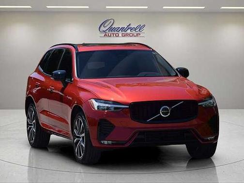 Fusion Red 2023 Volvo XC60 Plus