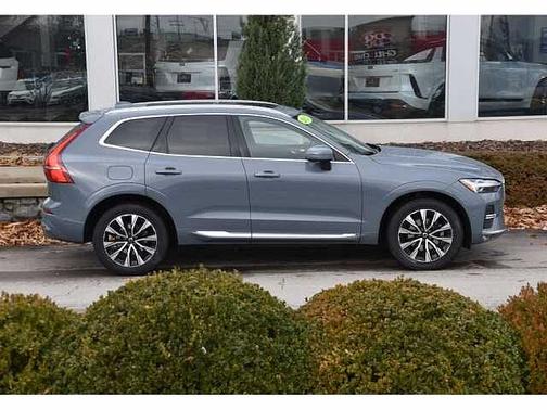 2023 Volvo XC60 Plus