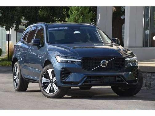 2025 Volvo XC60 Plus