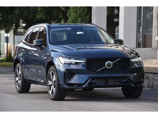 2025 Volvo XC60 Plus