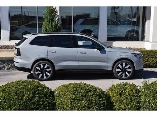 2025 Volvo EX90 Ultra