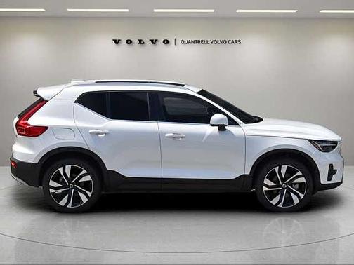 2025 Volvo XC40 Ultra
