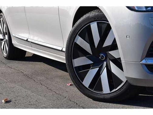 2024 Volvo S90 T8 Ultimate
