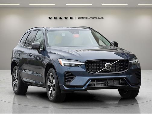2025 Volvo XC60 Plug-In Hybrid T8 Plus