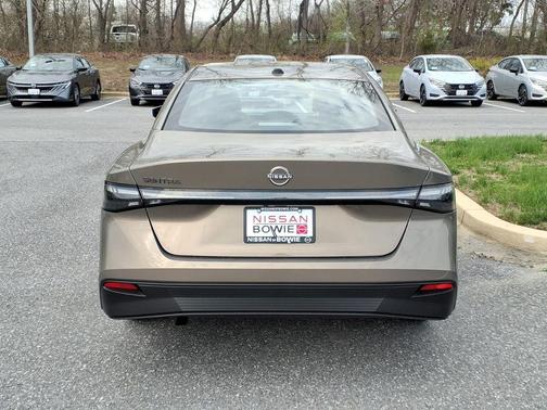 Imperial Bronze 2026 Nissan Sentra SV