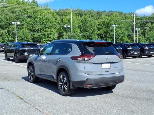 2025 Nissan Rogue SL
