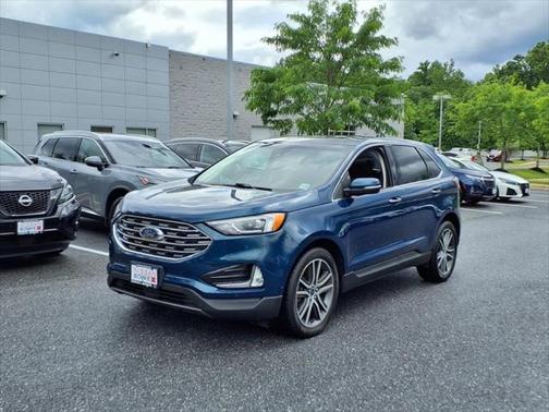2020 Ford Edge Titanium