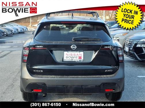 2026 Nissan Kicks SV