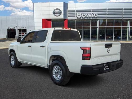 2025 Nissan Frontier S