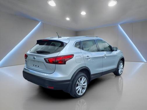 2018 Nissan Rogue Sport SV