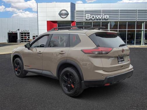 2025 Nissan Rogue Rock Creek
