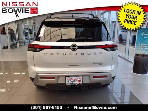 2025 Nissan Pathfinder Platinum 4WD