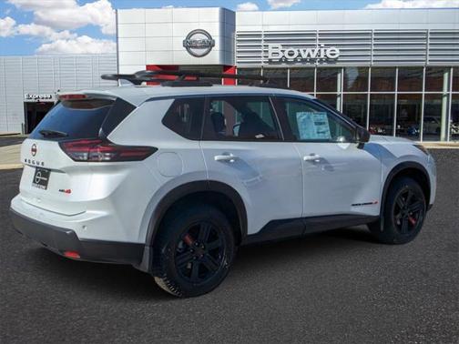 2025 Nissan Rogue Rock Creek