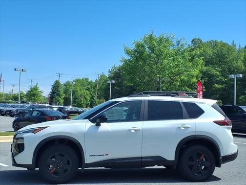 2025 Nissan Rogue Rock Creek