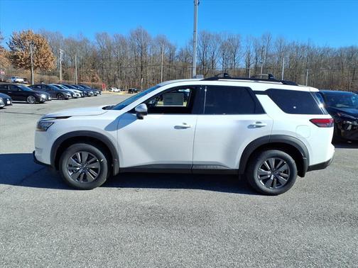 2025 Nissan Pathfinder SV 4WD