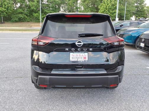 Super Black 2026 Nissan Rogue SV
