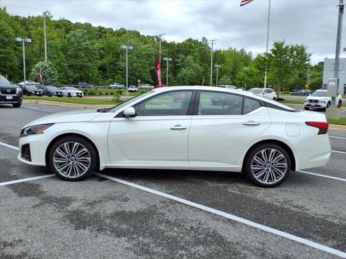 2024 Nissan Altima 2.5 SL