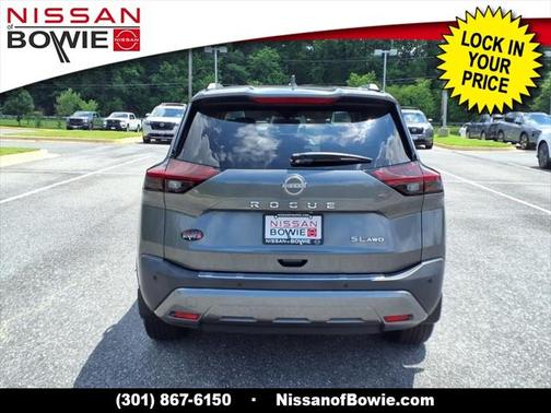 2022 Nissan Rogue SL