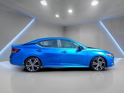 2020 Nissan Sentra SR