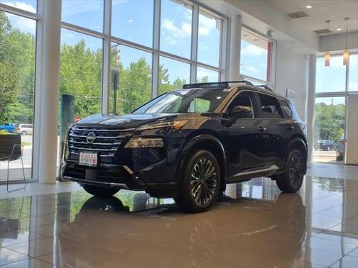 2025 Nissan Rogue Platinum